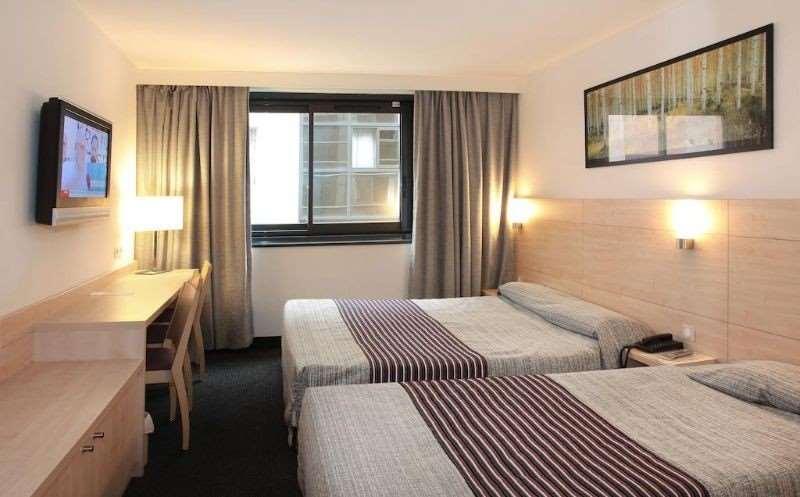 Hotel Padoue Лурд Номер фото